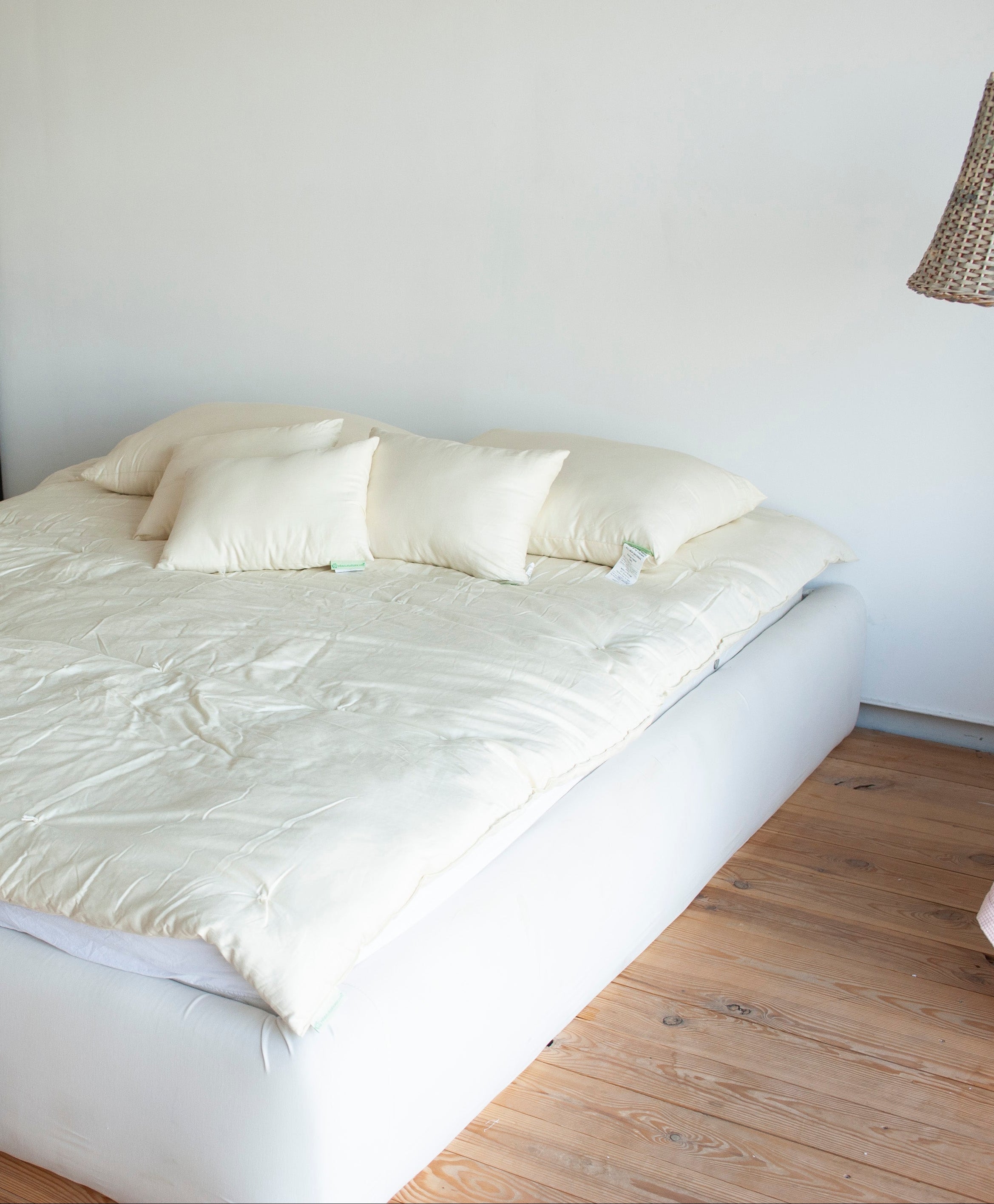 Green Cotton & Wool Dreamton Mattress Semi-Firm